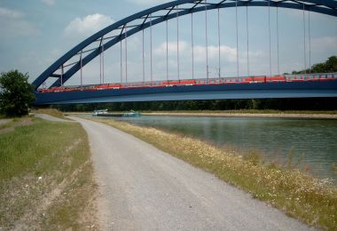 Eisenbahnüberführung über den DEK bei Münster-Hiltrup